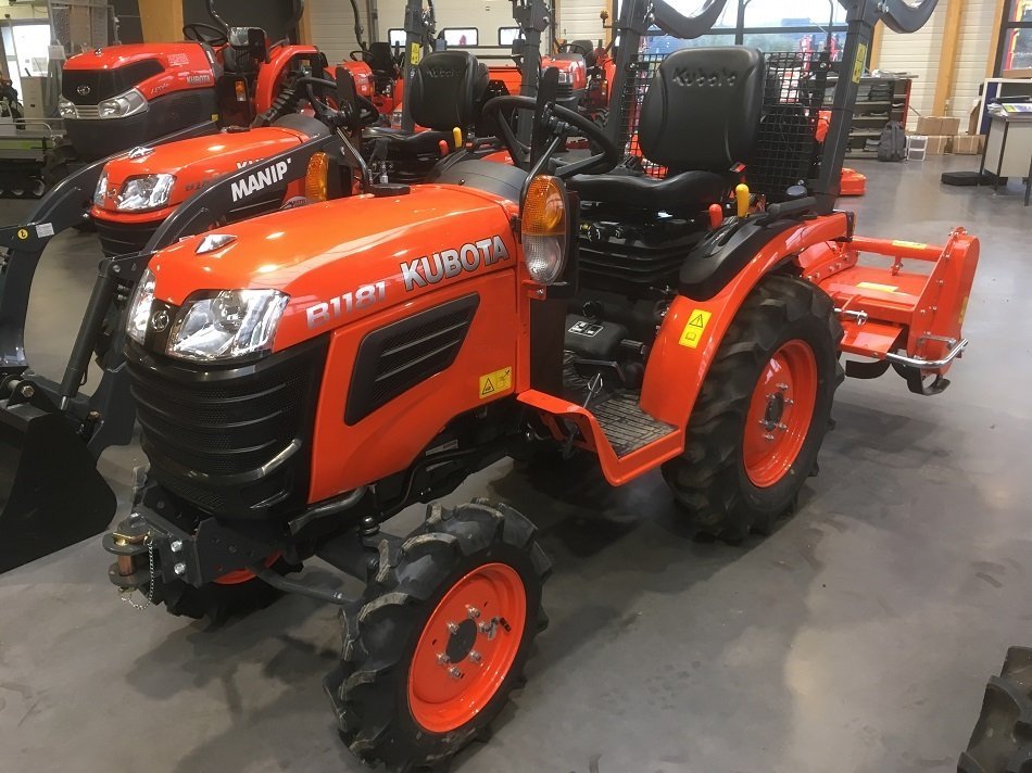 Tracteur KUBOTA 4×4 diesel 18cv B1181 D