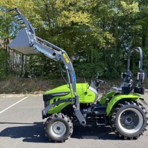 CHARGEUR FRONTAL CX 19 COMPLET GODET TERRE POUR PREET AVENGER 26 ( GRIFFE MULTI-FONCTIONS NON INCLUSE)