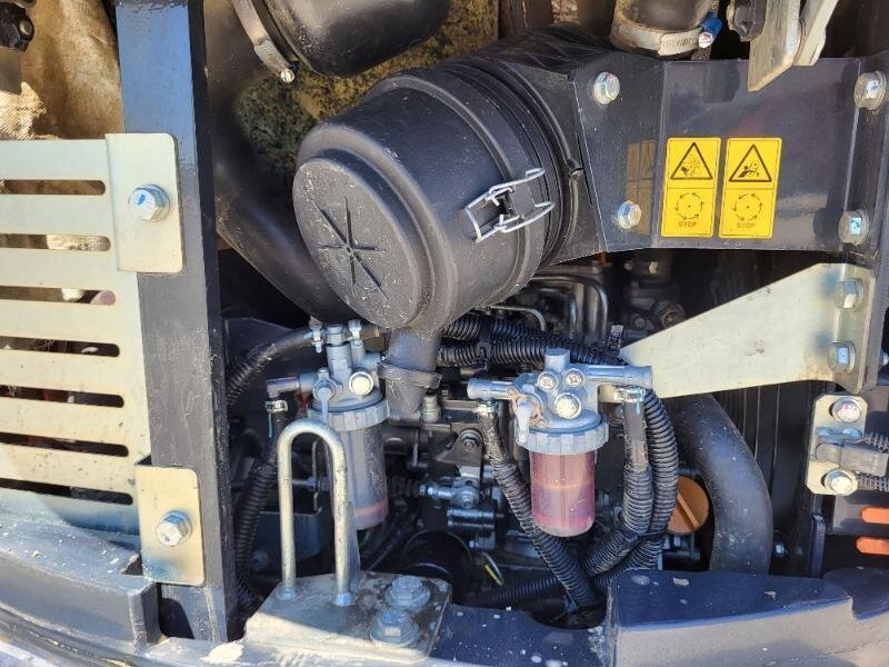 HITACHI ZX26U-5 + 3 GODETS – Image 12