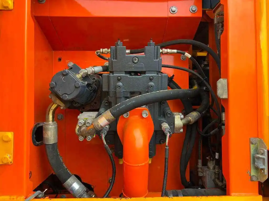 DOOSAN DX190W (ETEC 818) - EXCELLENT WORKING CONDITION – Image 19