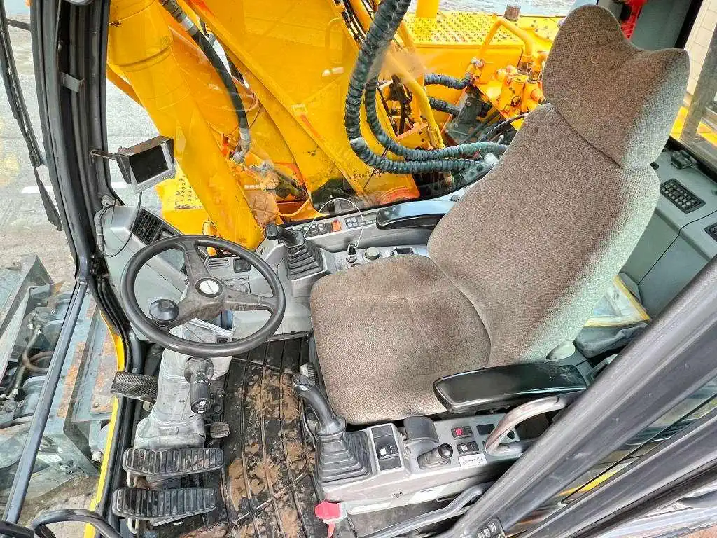 DOOSAN DX190W (ETEC 818) - EXCELLENT WORKING CONDITION – Image 8