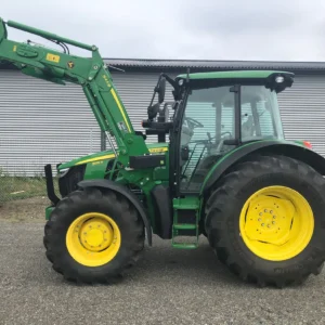 JOHN DEERE 4520 AVEC CHARGEUR FRONTAL