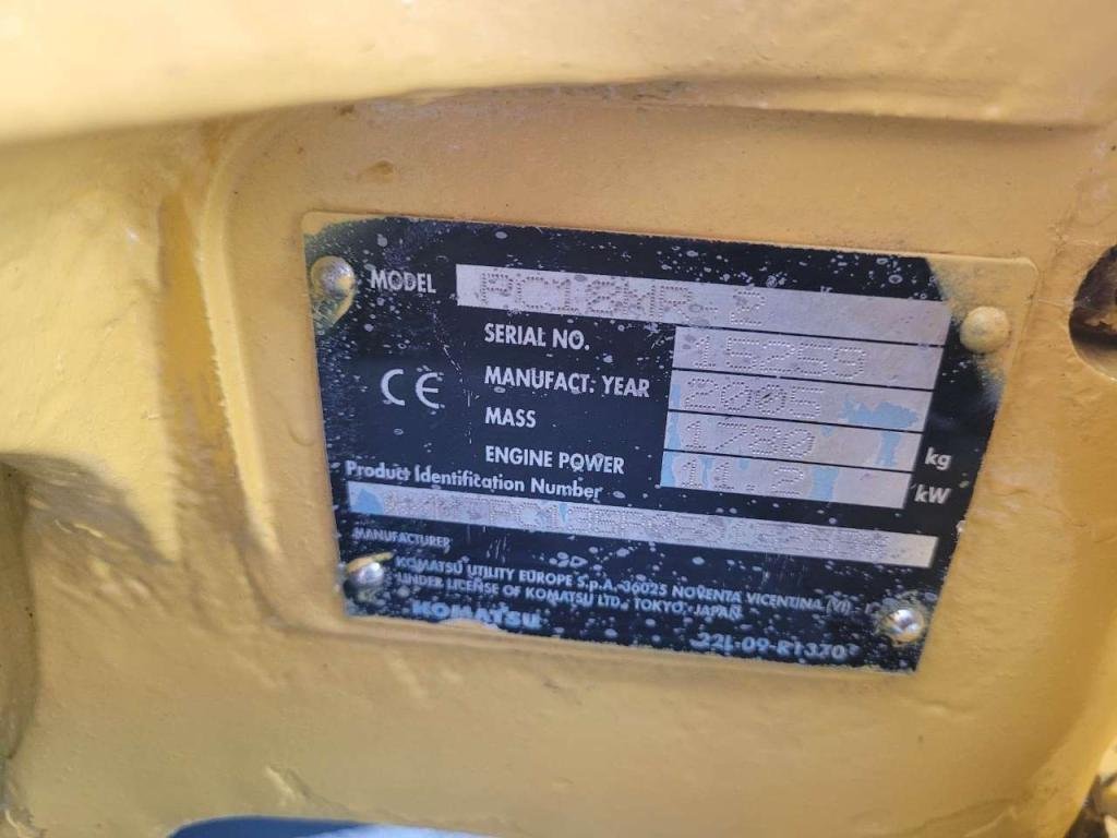KOMATSU PC 18 MR2 – Image 8