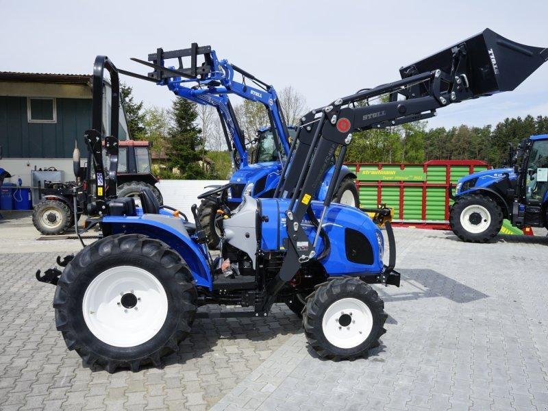 New Holland Boomer50 – Image 17
