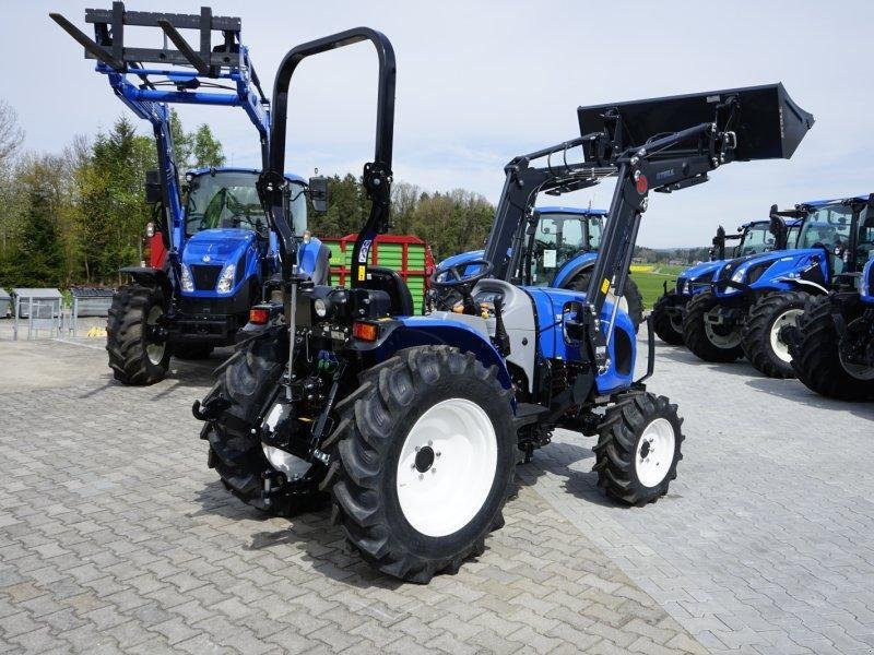 New Holland Boomer50 – Image 18