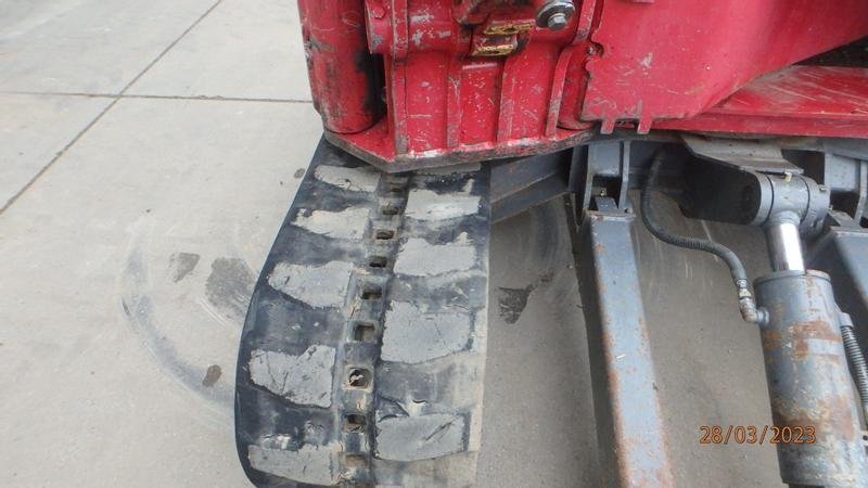 Takeuchi 153 FR – Image 9