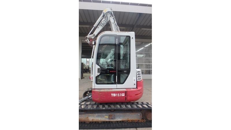 Takeuchi 153 FR – Image 12