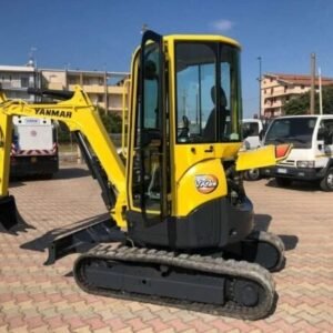 YANMAR VIO 25.3 + 4 Godets