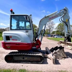 Takeuchi TB230 , 2,8T 2018