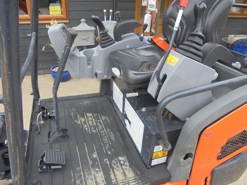 Kubota KX 015-4 + 3 GODETS – Image 6