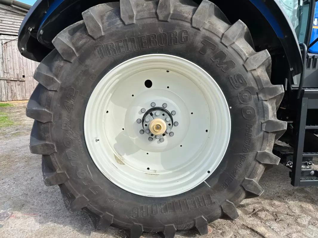 Tracteur Agricole New Holland T7.275 AC – Image 8