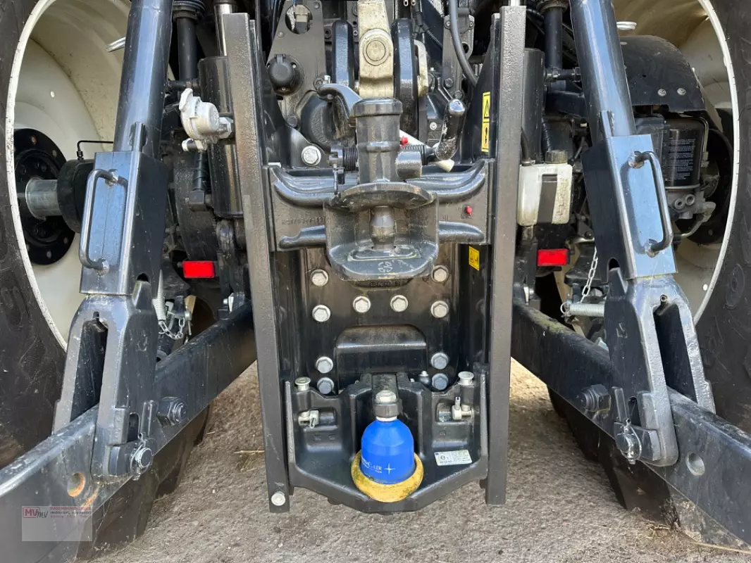 Tracteur Agricole New Holland T7.275 AC – Image 11