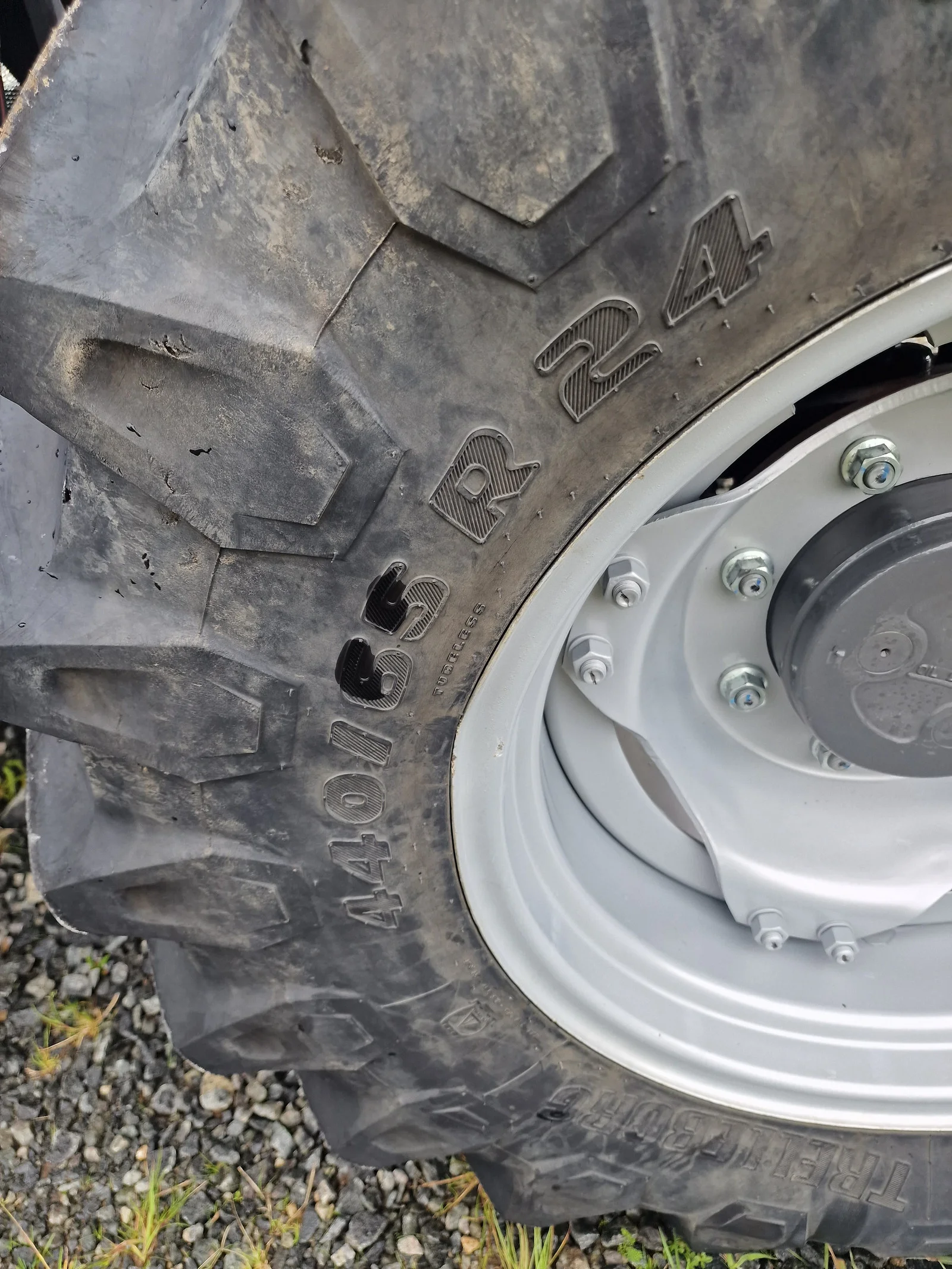 Massey Ferguson 4710M Dyna 2 – 2021 – Image 19