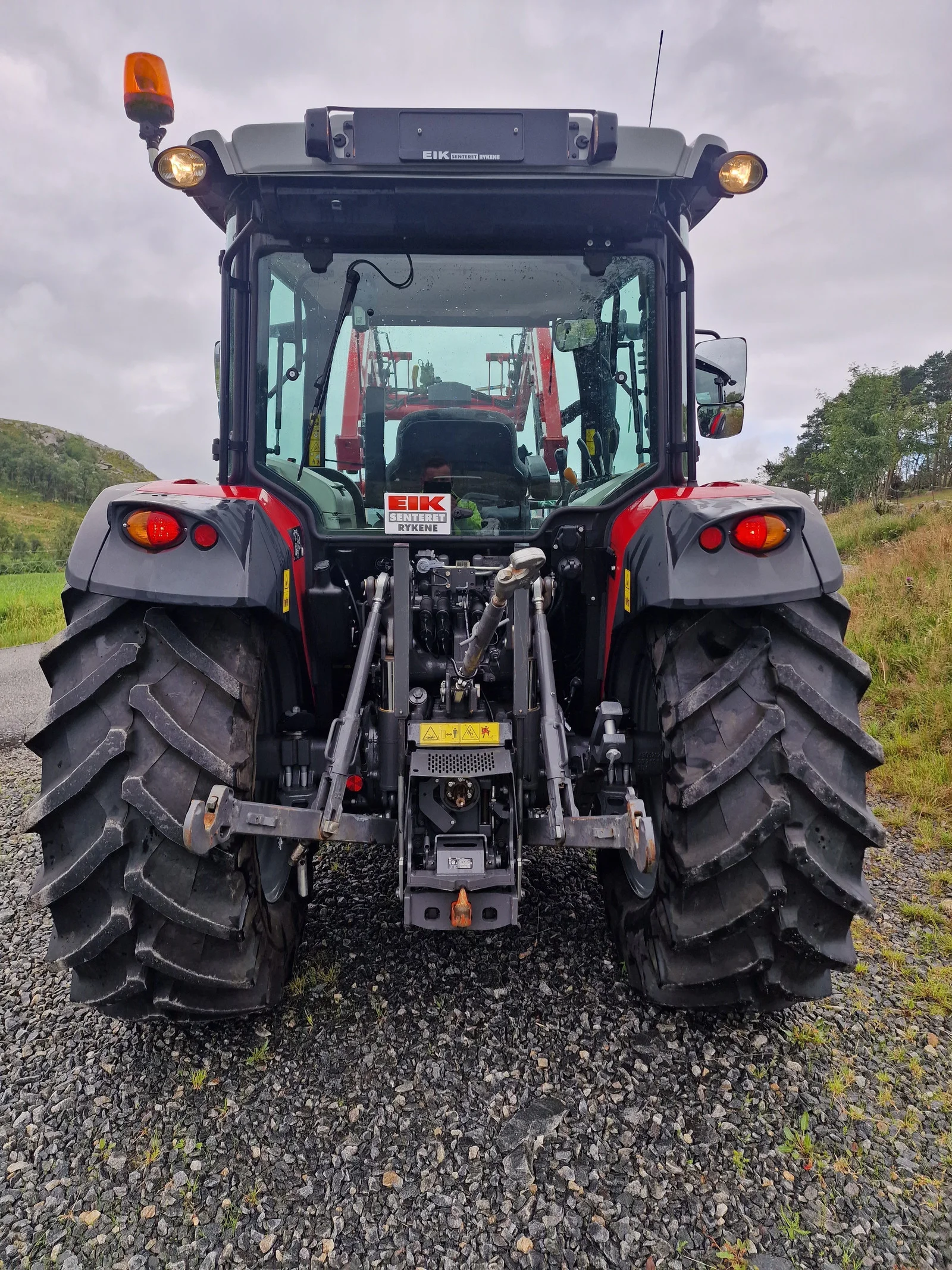 Massey Ferguson 4710M Dyna 2 – 2021 – Image 4