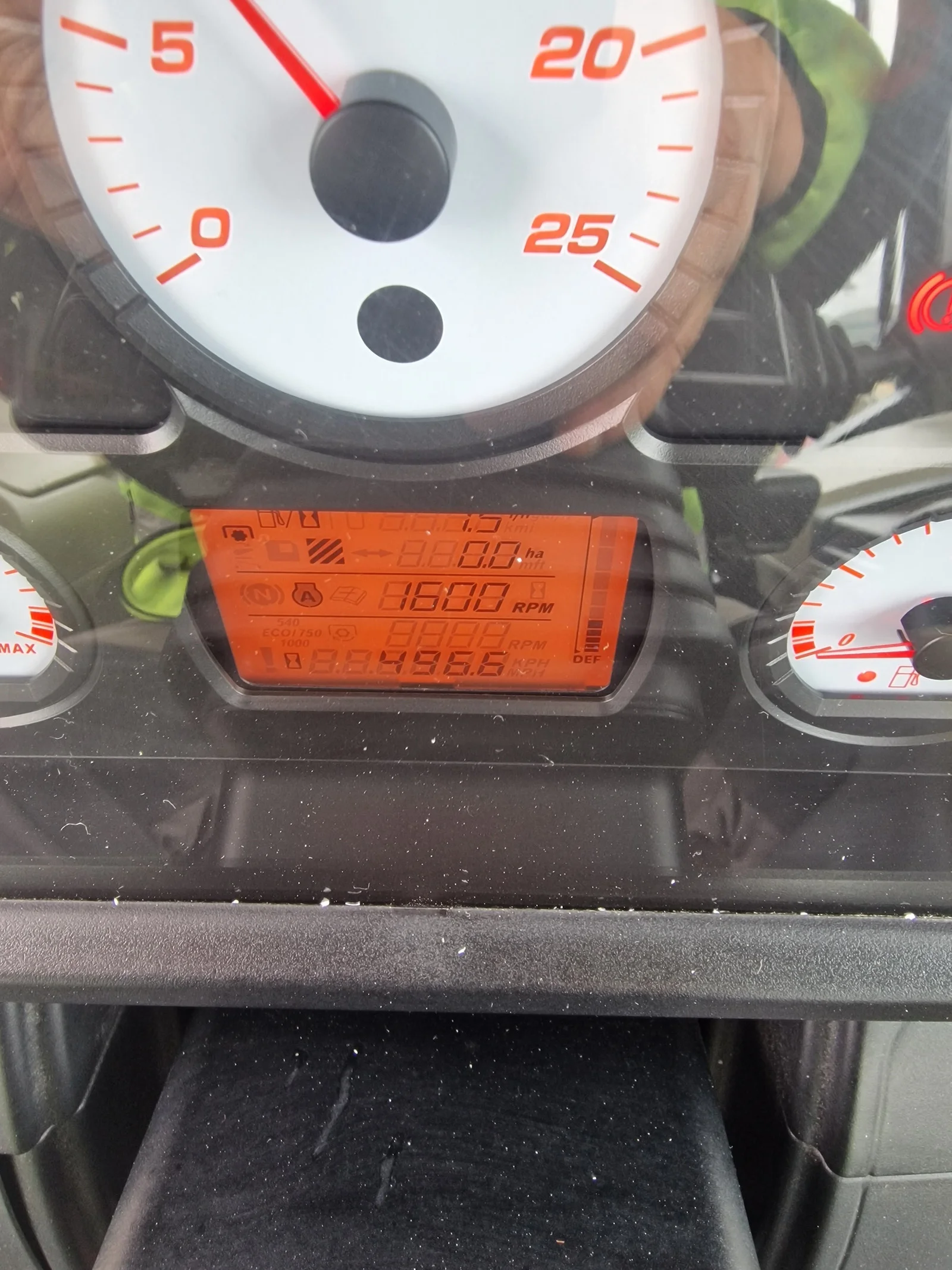 Massey Ferguson 4710M Dyna 2 – 2021 – Image 42