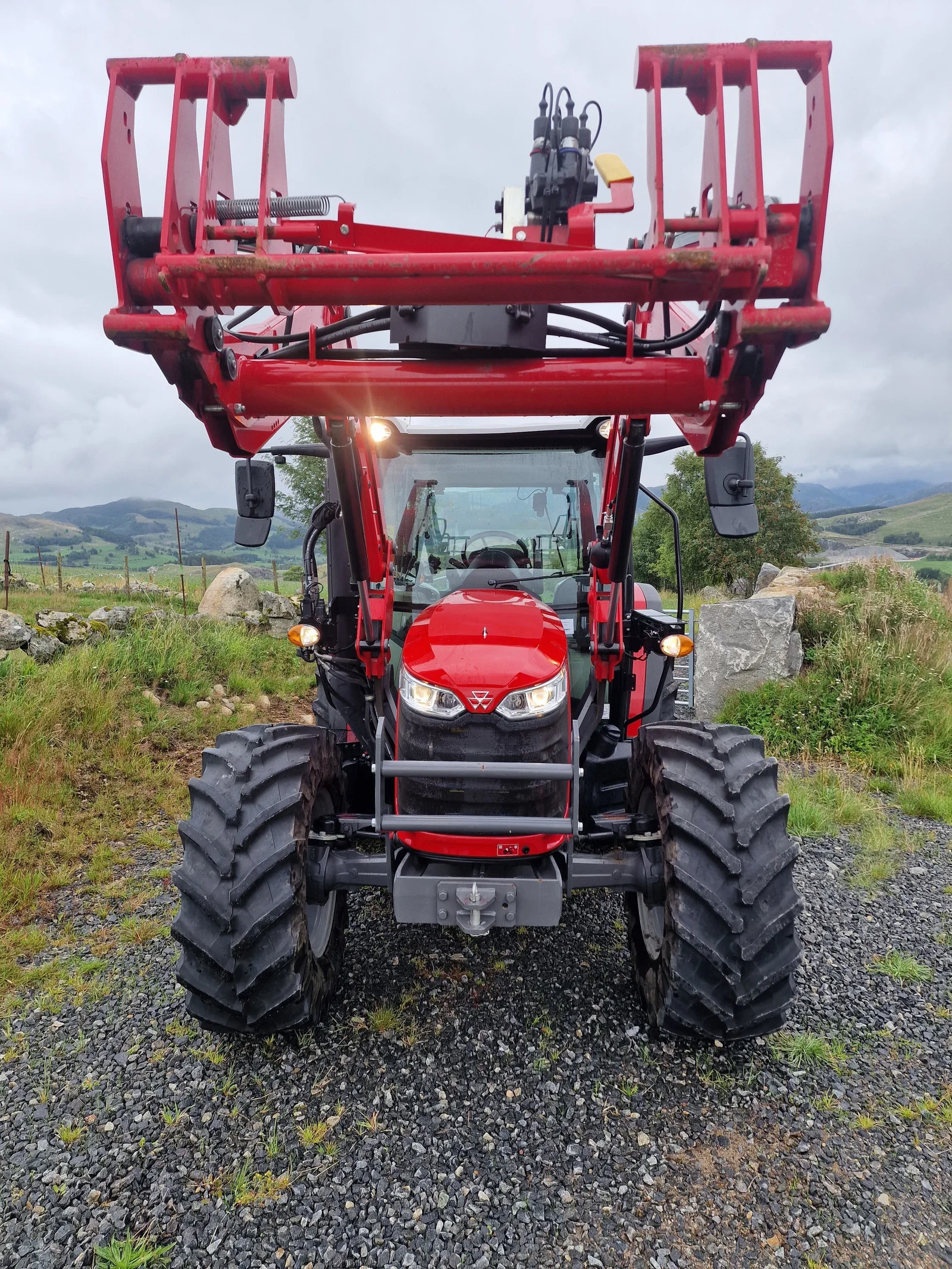 Massey Ferguson 4710M Dyna 2 – 2021 – Image 48