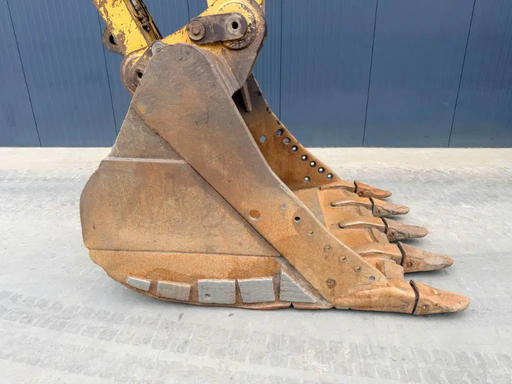 Caterpillar L 336F - 37T – Image 9