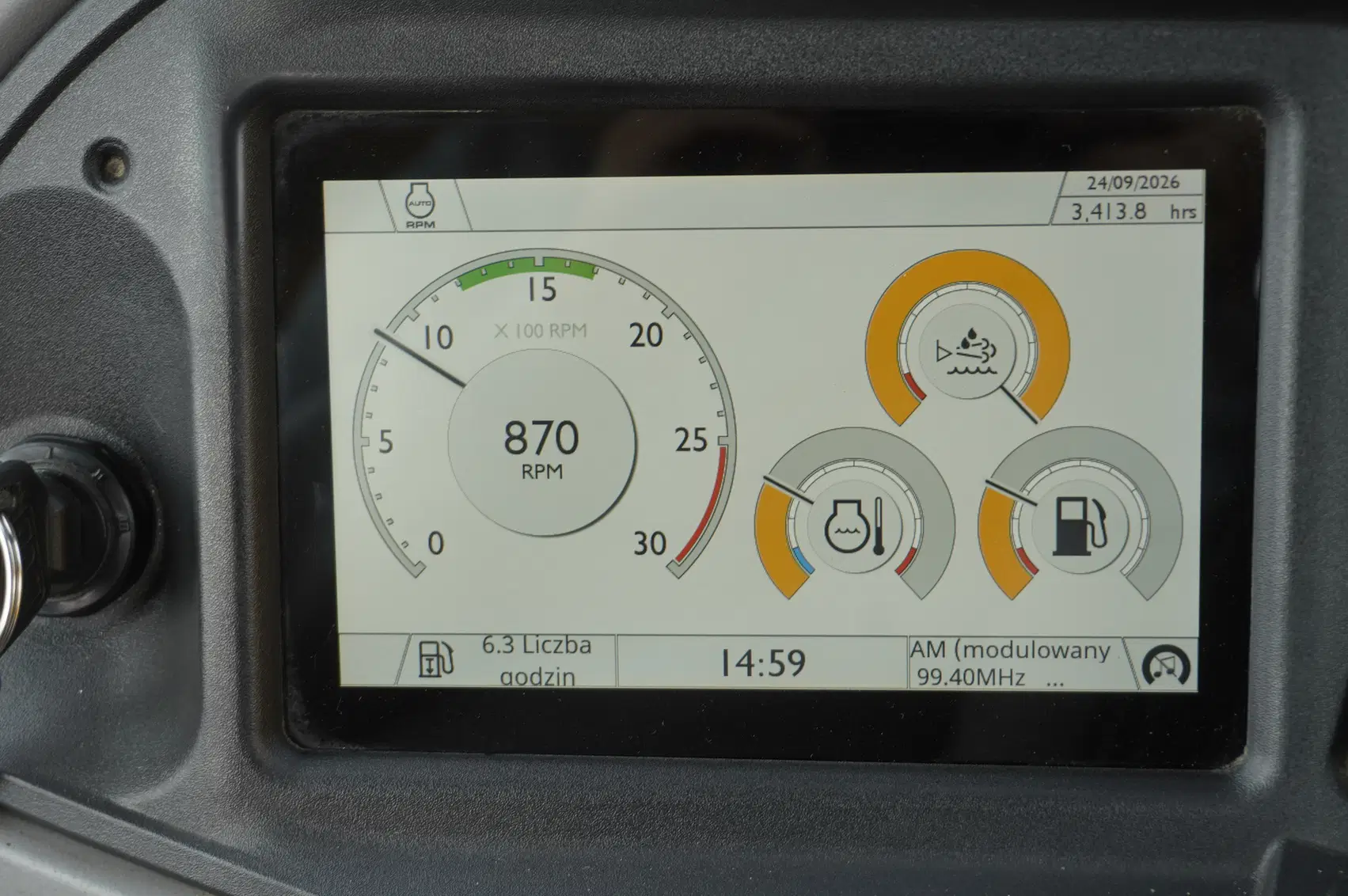 JCB 4CX PRO – Image 12